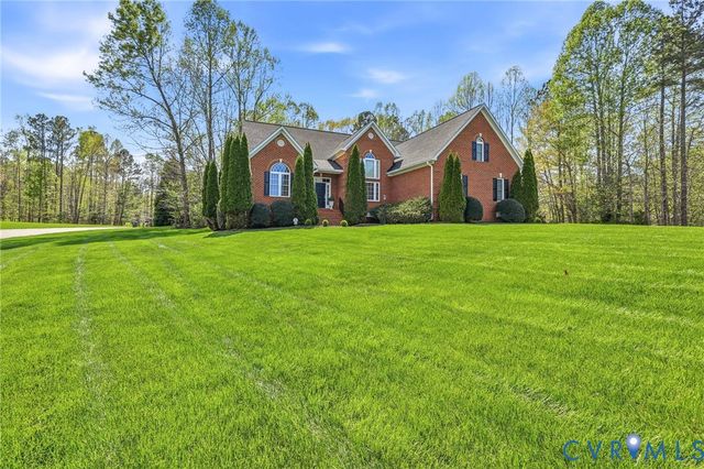 7801 Duntrune Dr, Chesterfield, VA 23838