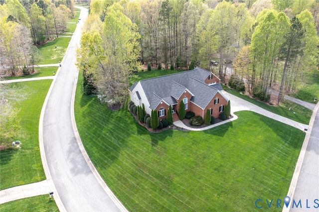 7801 Duntrune Dr, Chesterfield, VA 23838