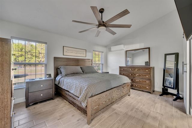 1350 ARAPAHO TRAIL, Geneva, FL 32732