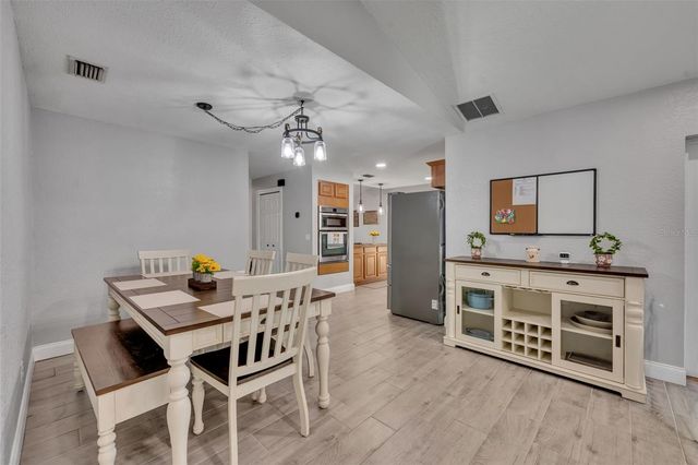 1350 ARAPAHO TRAIL, Geneva, FL 32732