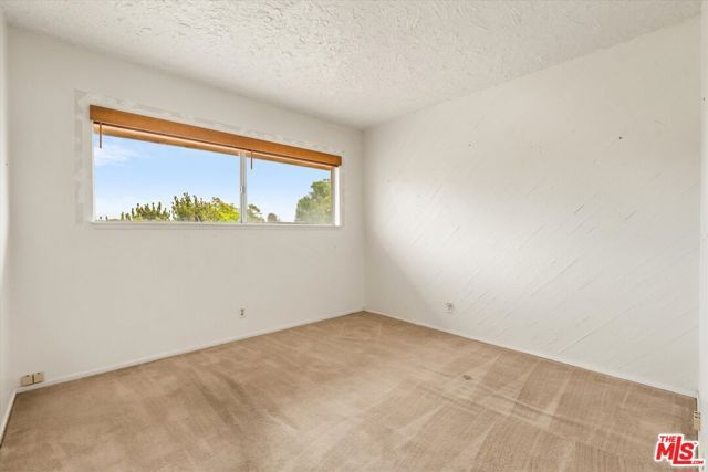 2243 Newquist Court, Camarillo, CA 93010