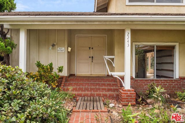 2243 Newquist Court, Camarillo, CA 93010