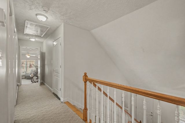 877 Glenraven Dr, Clarksville, TN 37043