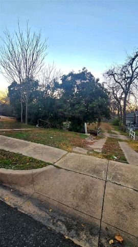 1009 S Waverly Drive, Dallas, TX 75208