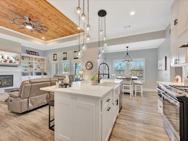 463 C C Road, Diboll, TX 75941