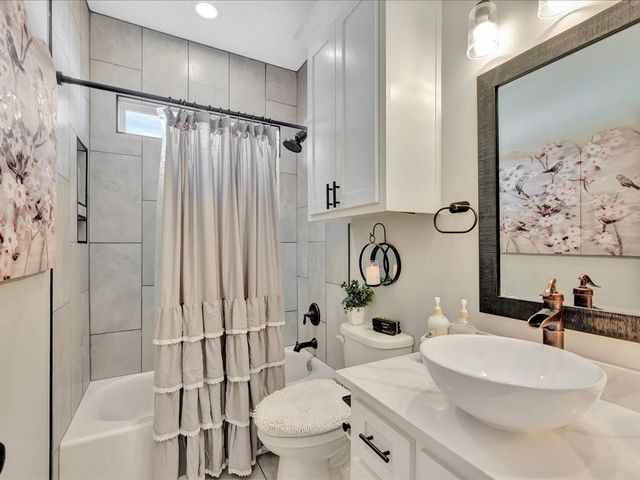 463 C C Road, Diboll, TX 75941