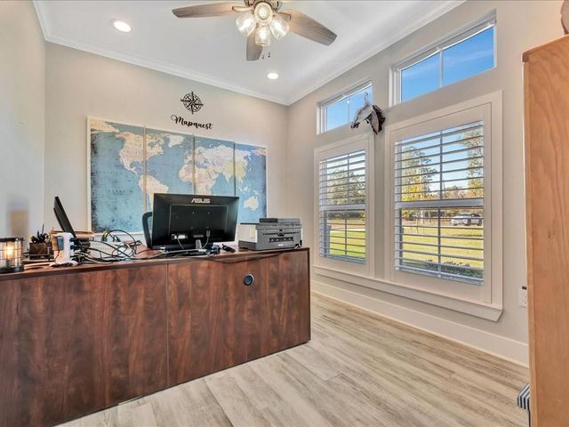 463 C C Road, Diboll, TX 75941