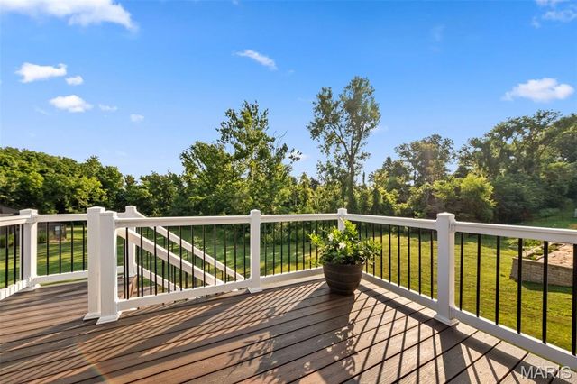 2343 Lakeshore Drive, Columbia, IL 62236