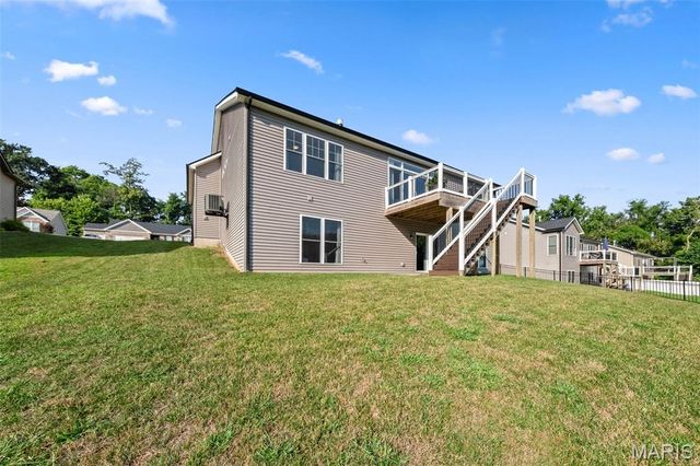 2343 Lakeshore Drive, Columbia, IL 62236