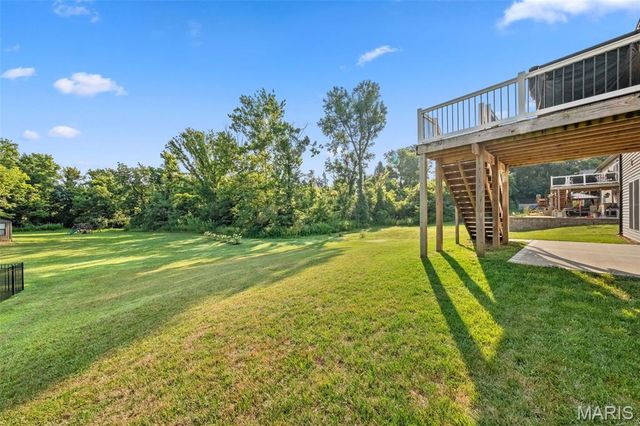 2343 Lakeshore Drive, Columbia, IL 62236