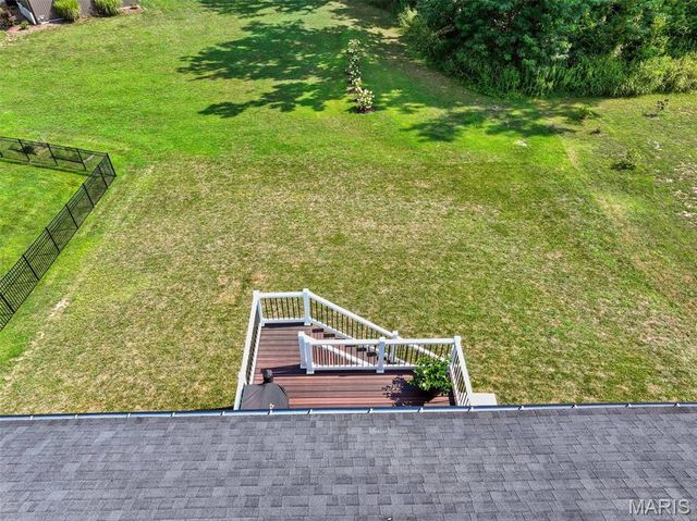 2343 Lakeshore Drive, Columbia, IL 62236