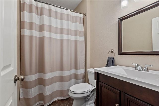 9536 County Road 208, Navasota, TX 77868