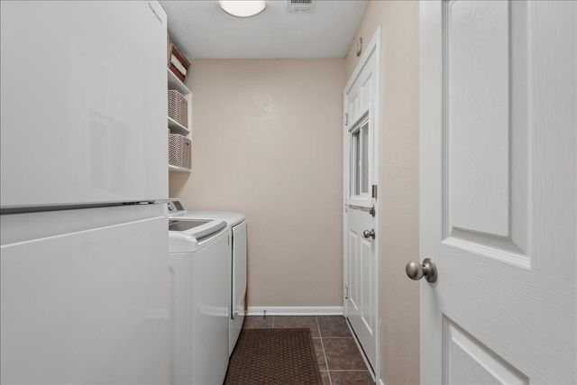 9536 County Road 208, Navasota, TX 77868