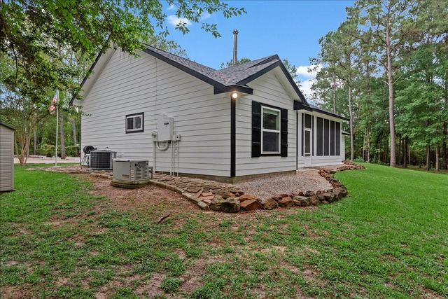 9536 County Road 208, Navasota, TX 77868
