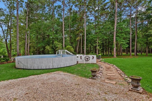 9536 County Road 208, Navasota, TX 77868