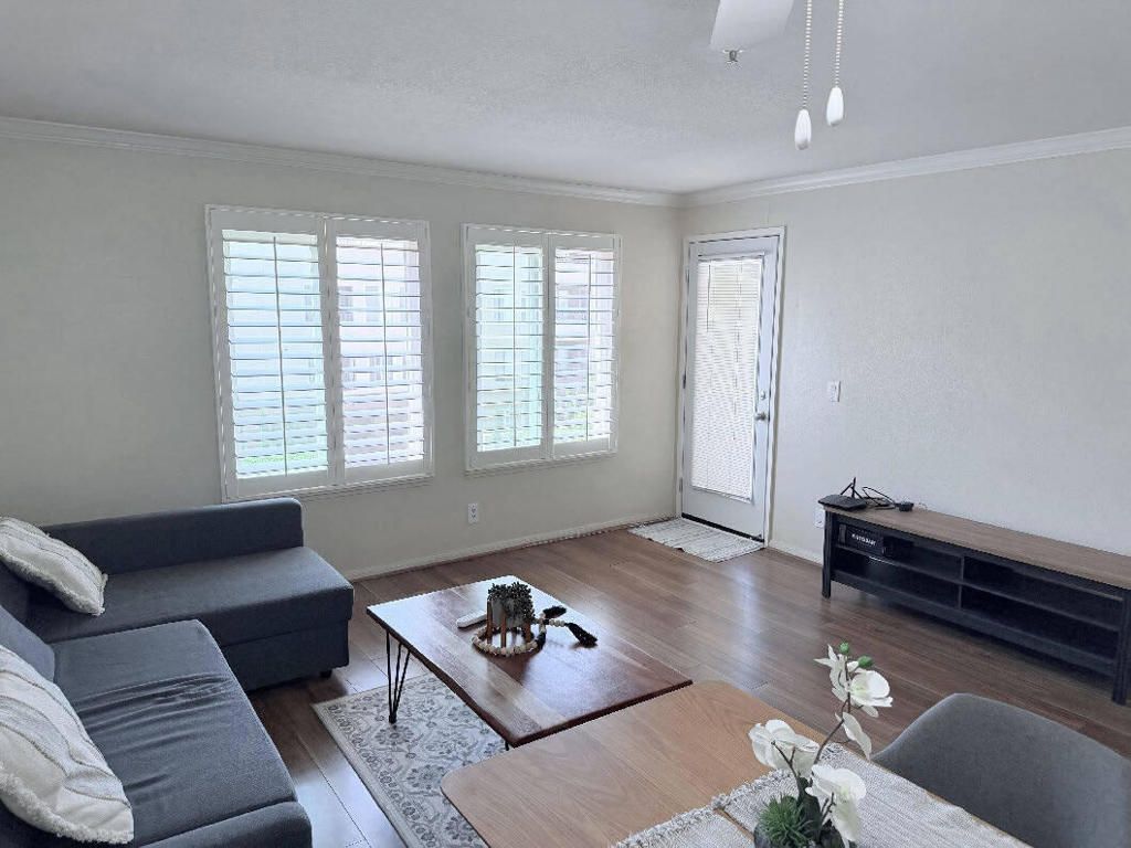 8889 Caminito Plaza Centro 7305, San Diego, CA 92122 — photo 4