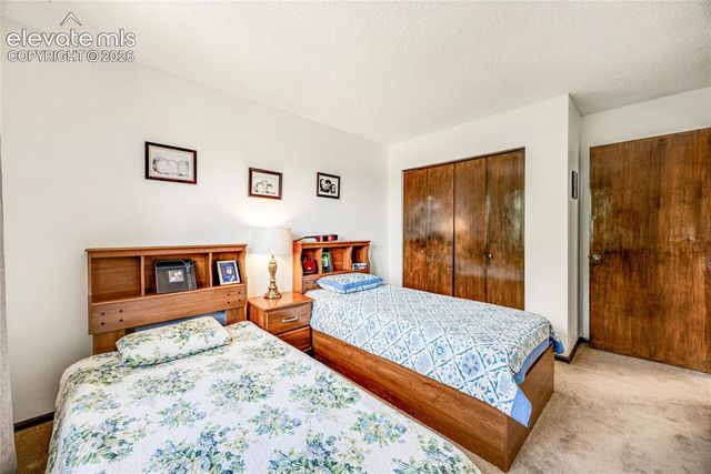 3433 Oak Creek Drive, Colorado Springs, CO 80906
