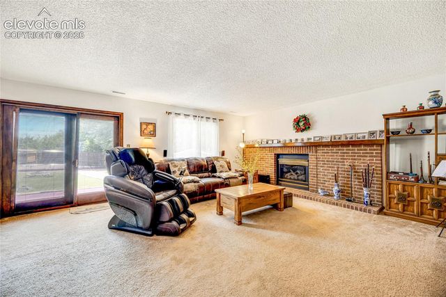 3433 Oak Creek Drive, Colorado Springs, CO 80906