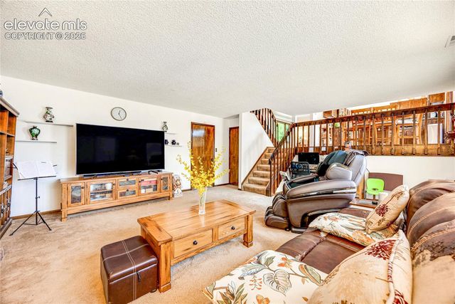 3433 Oak Creek Drive, Colorado Springs, CO 80906