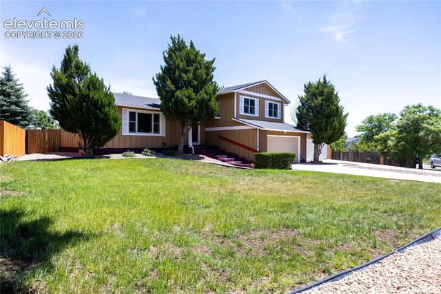 3433 Oak Creek Drive, Colorado Springs, CO 80906