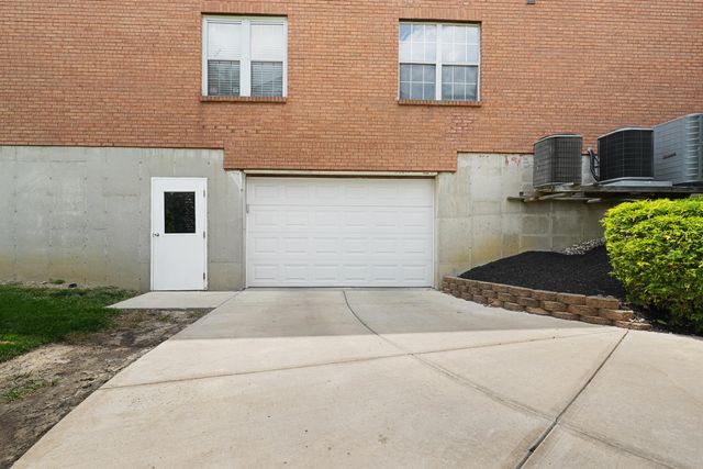 308 Highland Trace, Highland Heights, KY 41076