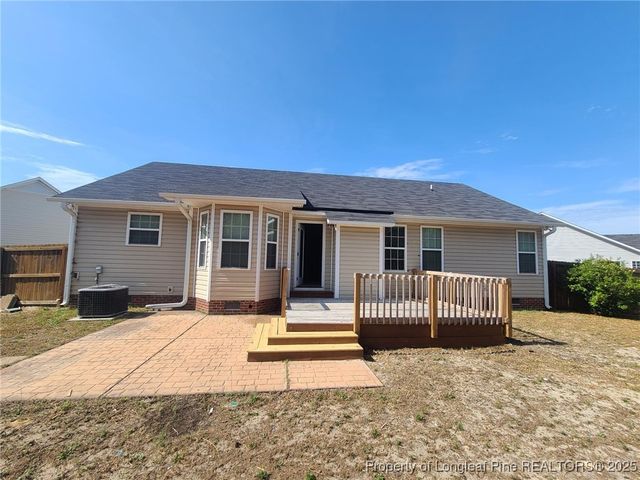 2252 Cliff Swallow Drive, Fayetteville, NC 28306