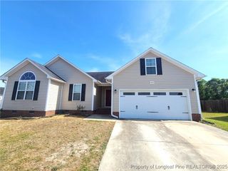 2252 Cliff Swallow Drive, Fayetteville, NC 28306