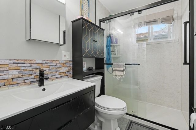 509 Church Pl, Plainfield City, NJ 07063