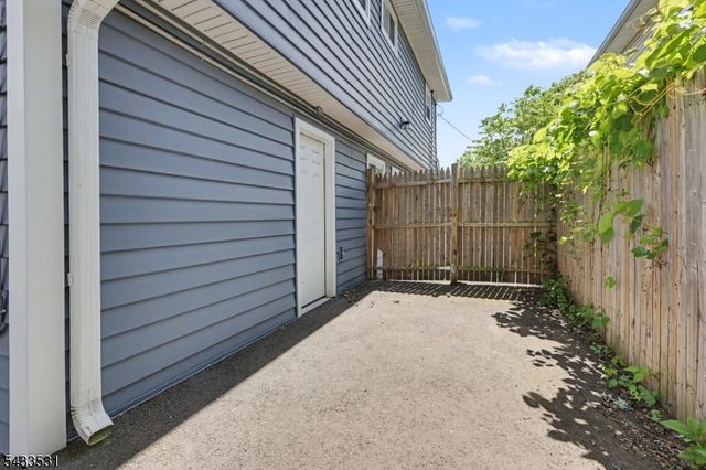 509 Church Pl, Plainfield City, NJ 07063