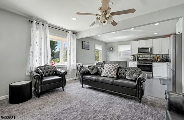 509 Church Pl, Plainfield City, NJ 07063