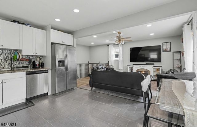 509 Church Pl, Plainfield City, NJ 07063