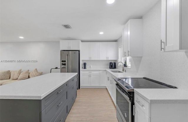 329 W 18th Street, Hialeah, FL 33010