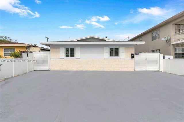 329 W 18th Street, Hialeah, FL 33010