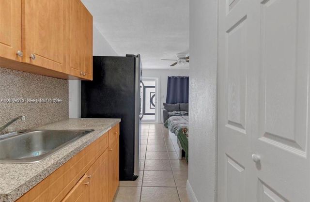 329 W 18th Street, Hialeah, FL 33010