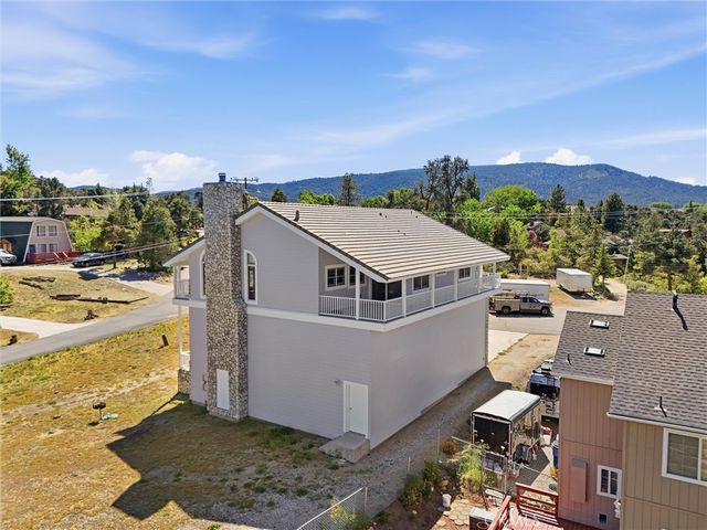 8905 Deer Trail, Frazier Park, CA 93225