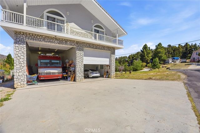 8905 Deer Trail, Frazier Park, CA 93225