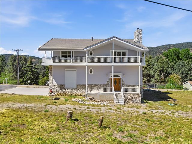 8905 Deer Trail, Frazier Park, CA 93225