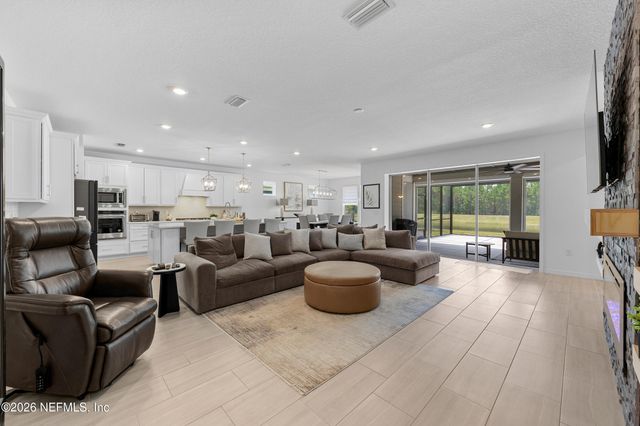 10476 ANTHEM Way, Jacksonville, FL 32256