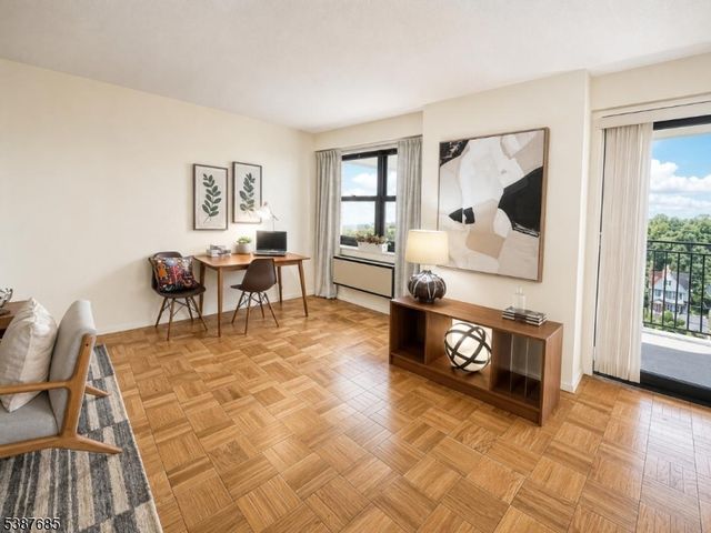 7855 Boulevard East 11F, North Bergen Twp., NJ 07047