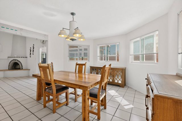 4018 Painted Pony Circle, Santa Fe, NM 87507