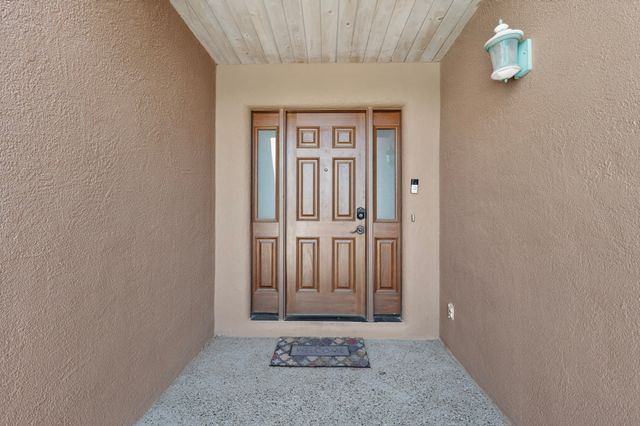 4018 Painted Pony Circle, Santa Fe, NM 87507