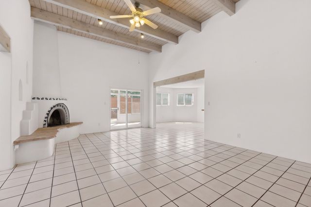 4018 Painted Pony Circle, Santa Fe, NM 87507