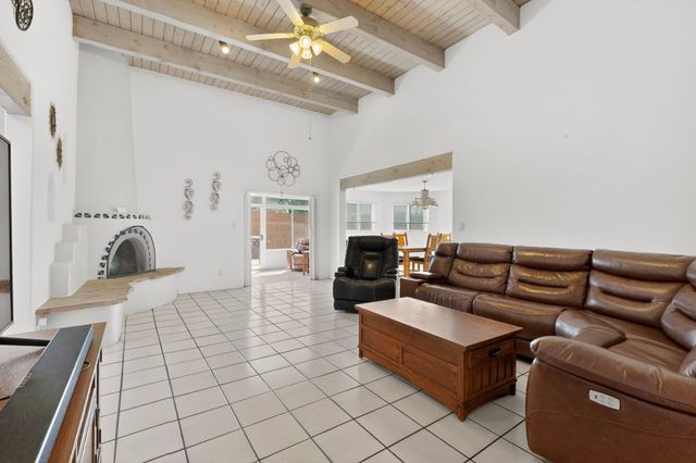 4018 Painted Pony Circle, Santa Fe, NM 87507
