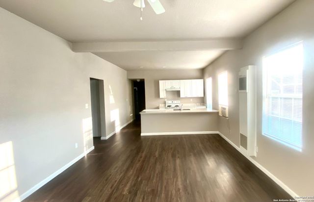330 Princeton, San Antonio, TX 78201