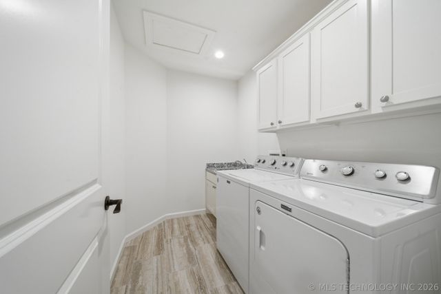 2514 Terwilleger Boulevard, Tulsa, OK 74114