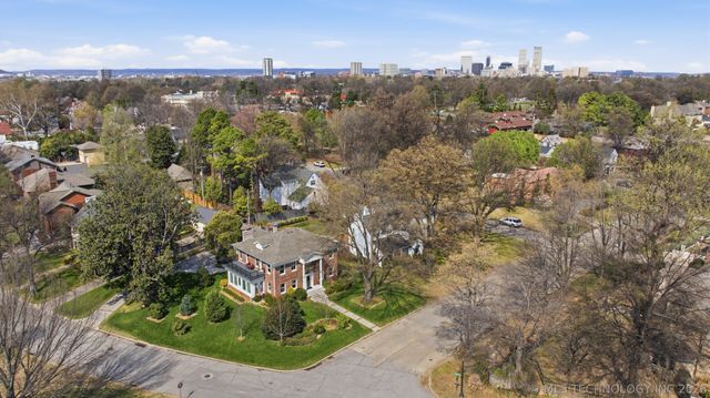 2514 Terwilleger Boulevard, Tulsa, OK 74114