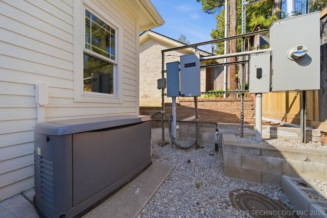 2514 Terwilleger Boulevard, Tulsa, OK 74114