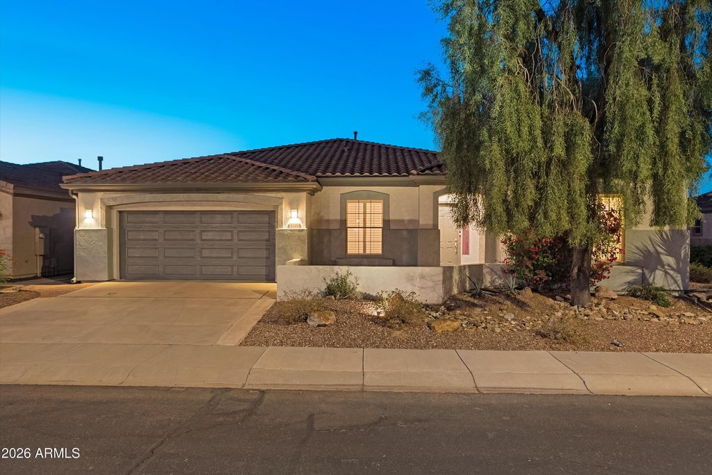 4248 E SOURWOOD Drive, Gilbert, AZ 85298 — exterior