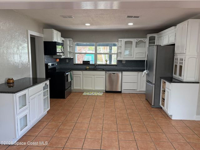 9 Lemoine Avenue, Titusville, FL 32796