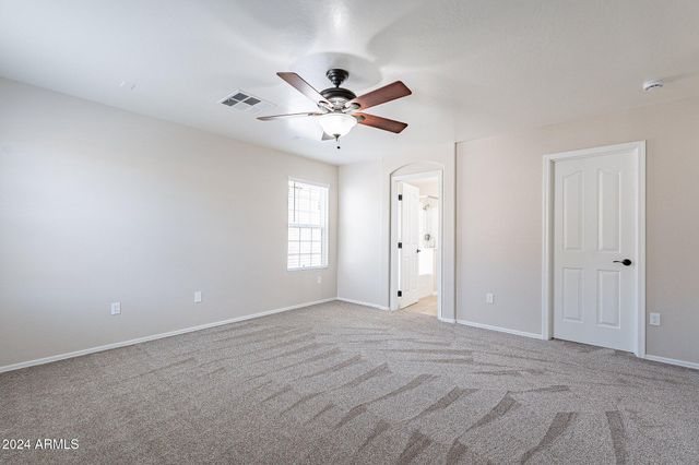 445 W MOUNTAIN SAGE Drive, Phoenix, AZ 85045